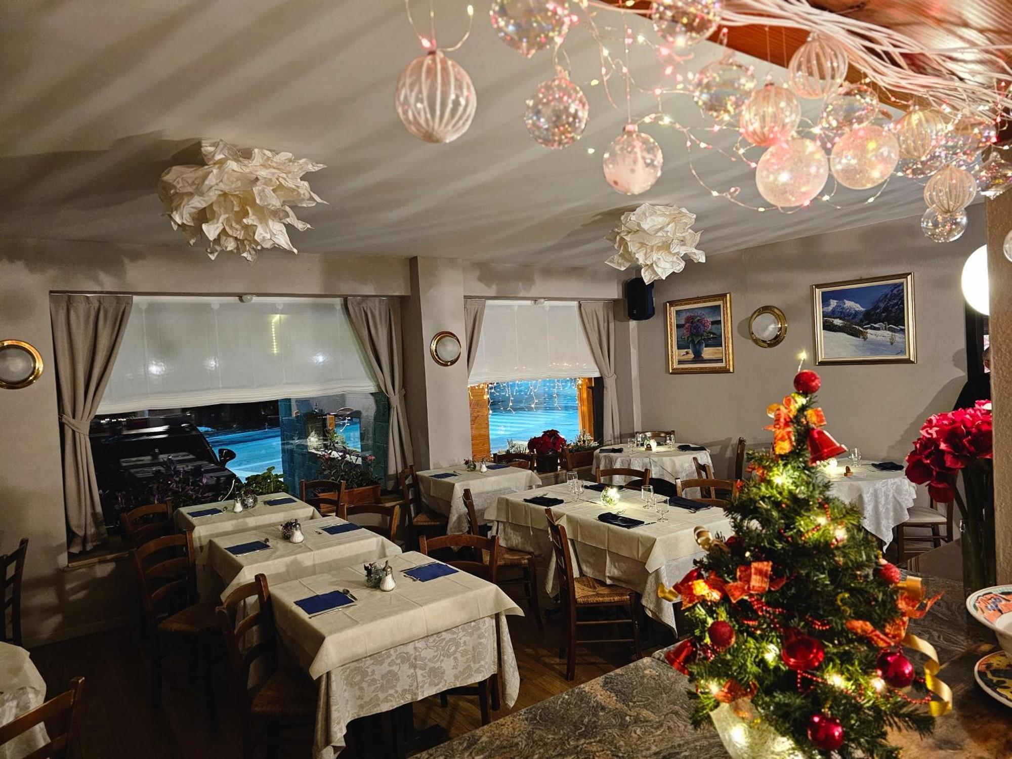 Hotel Bucaneve Bardonecchia Ngoại thất bức ảnh