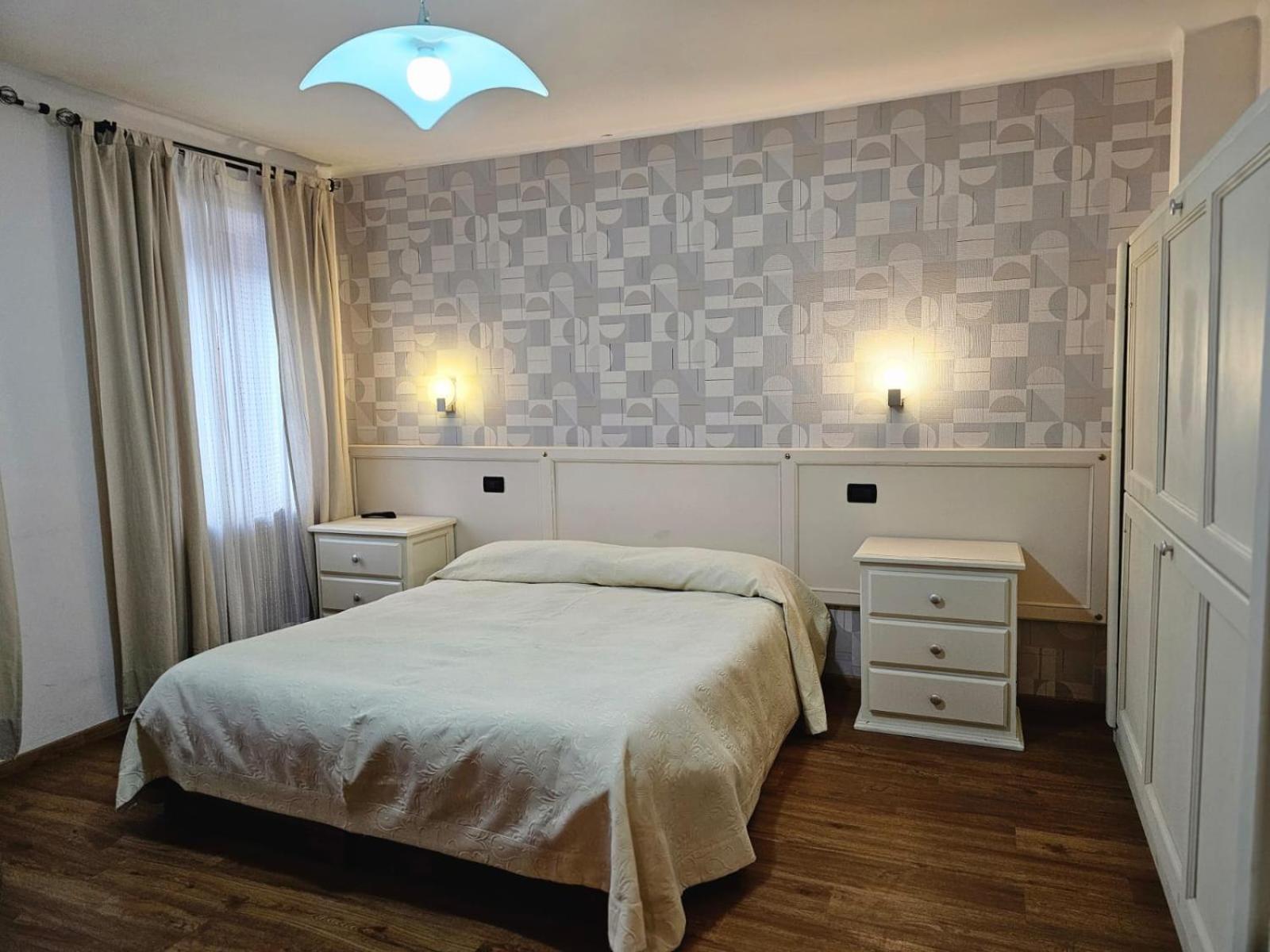 Hotel Bucaneve Bardonecchia Ngoại thất bức ảnh