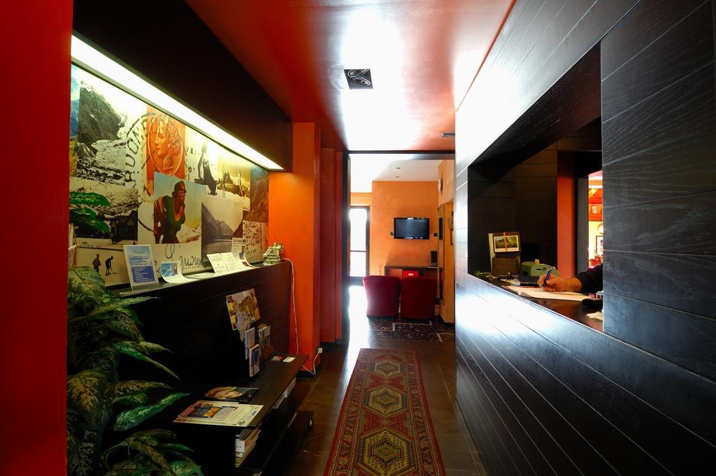 Hotel Bucaneve Bardonecchia Ngoại thất bức ảnh