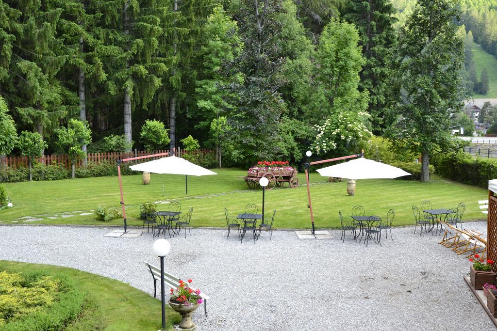 Hotel Bucaneve Bardonecchia Ngoại thất bức ảnh