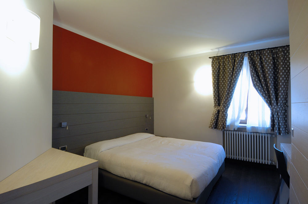 Hotel Bucaneve Bardonecchia Ngoại thất bức ảnh